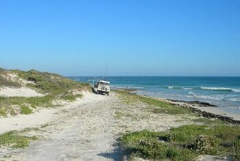Fishermen, Land Rover, Pearly Beach